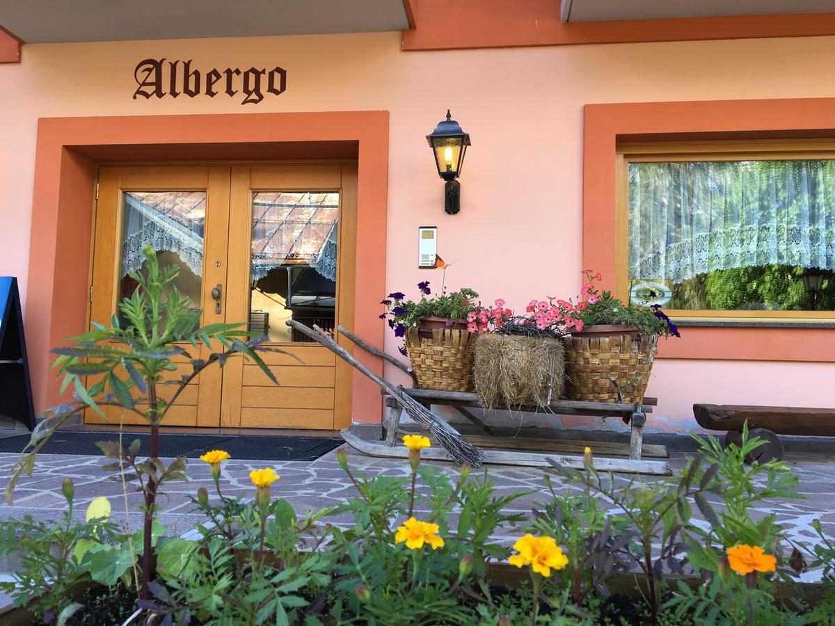 Albergo La Bicocca Paneveggio Buitenkant foto